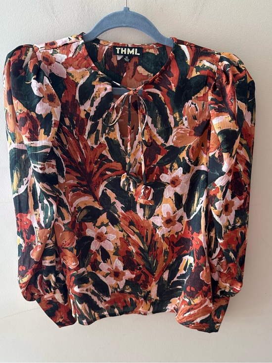 THML Tops - THML Floral Autumn Floral blouse silky long sleeve size XS